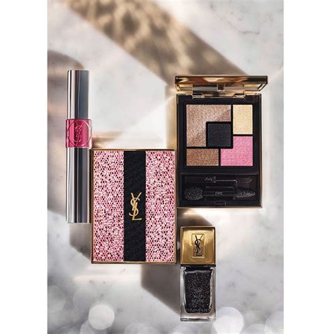 maquillage yves saint laurent printemps 2015|Yves Saint Laurent Spring 2015 Collection .